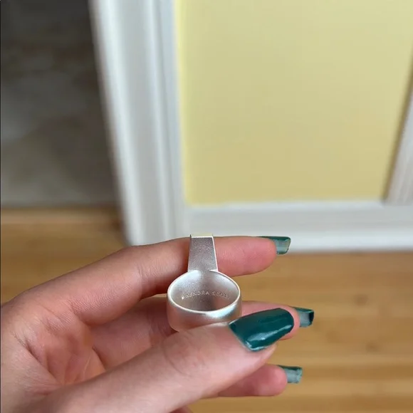 Kendra Scott Collins Abalone Cocktail Iridescent Geometric Silver Ring - Picture 3 of 4